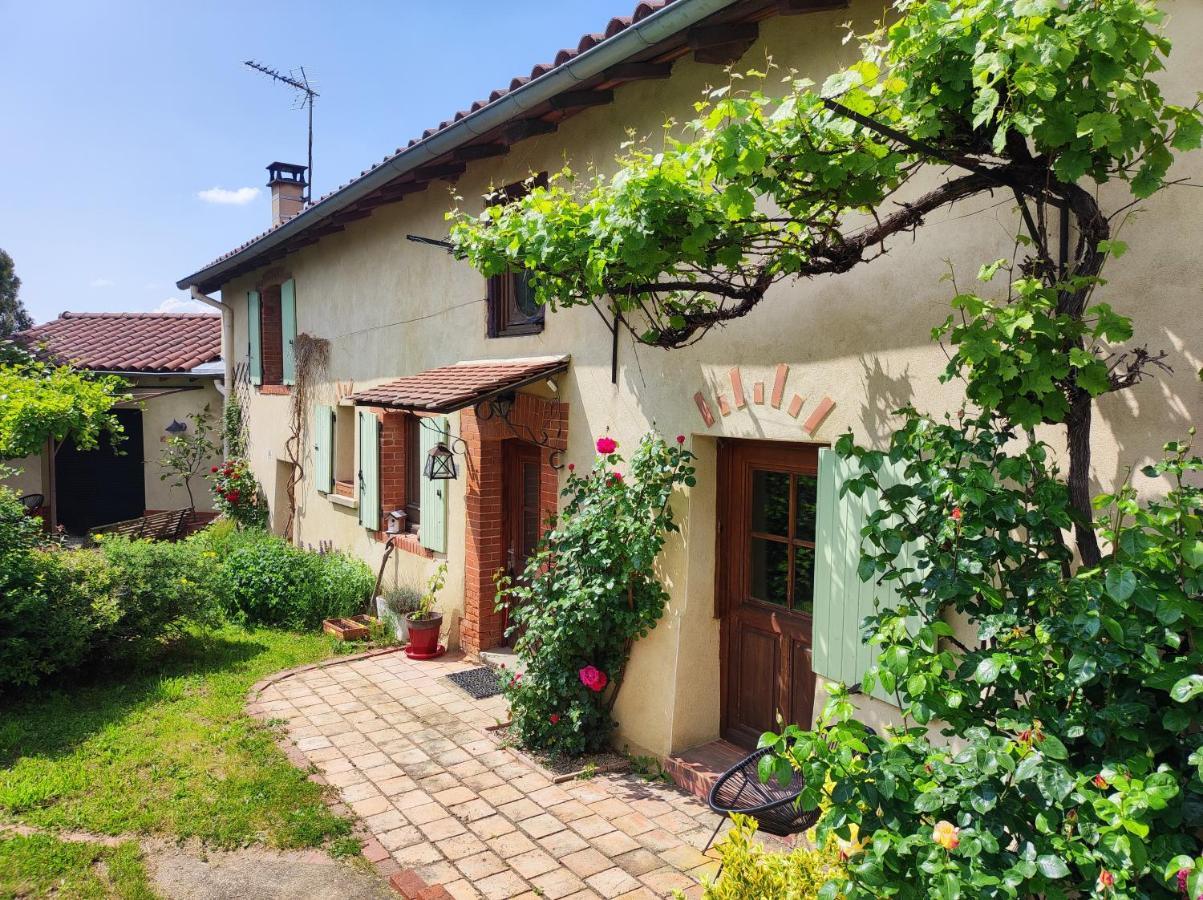 Maison De Campagne Vue Panoramique Rozier-en-Donzy Екстериор снимка